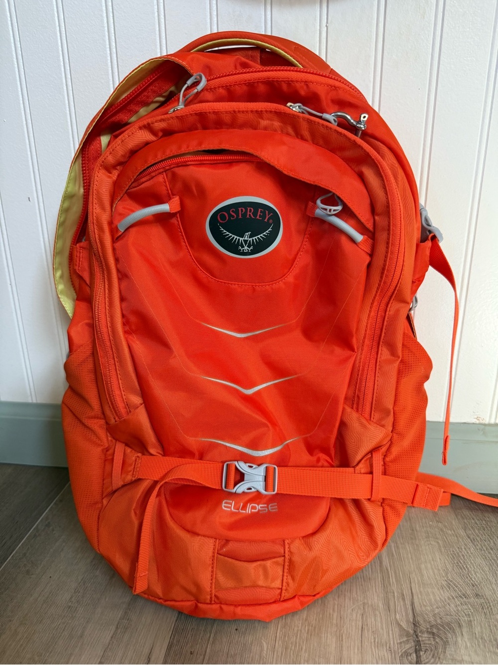 Osprey Ellipse 25L Backpack Day Pack